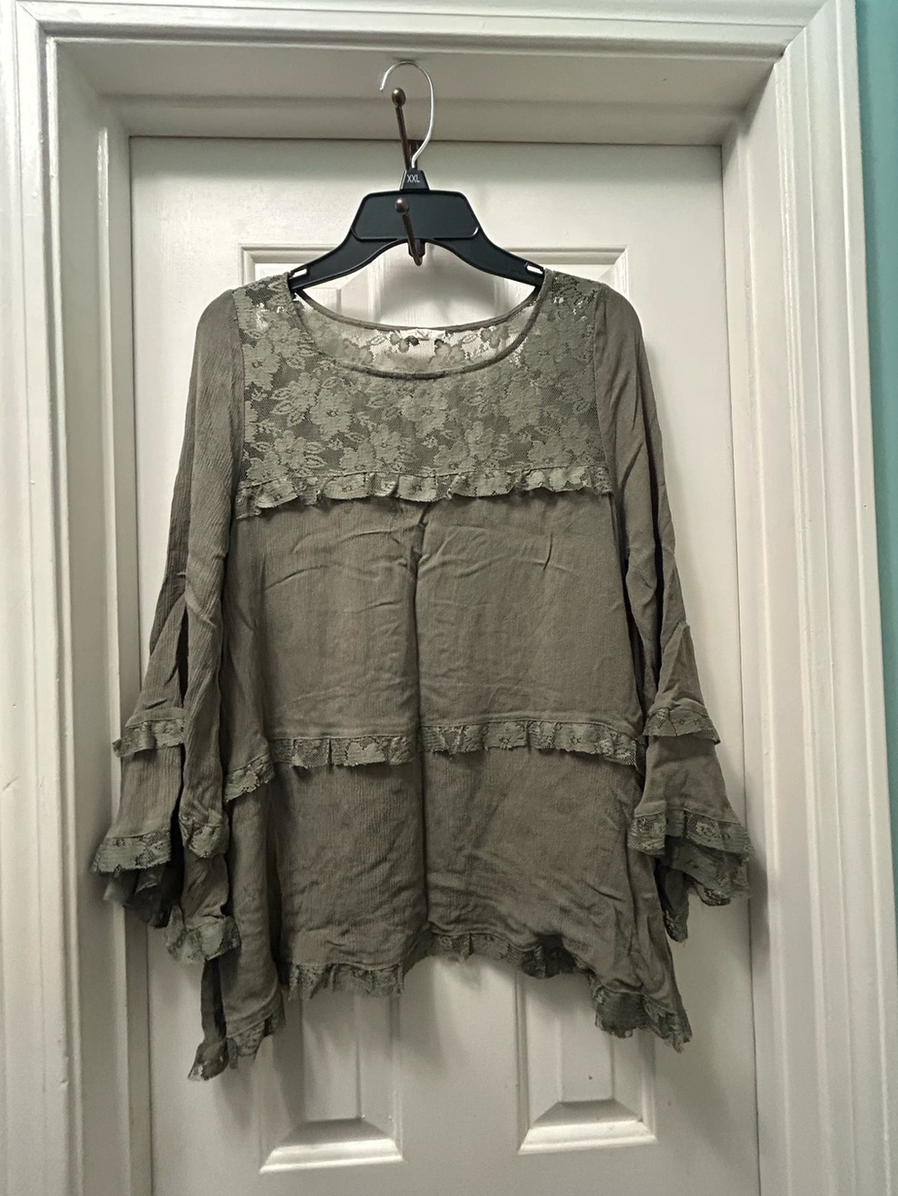 Olive green lace boho tunic - Picture 1 of 4